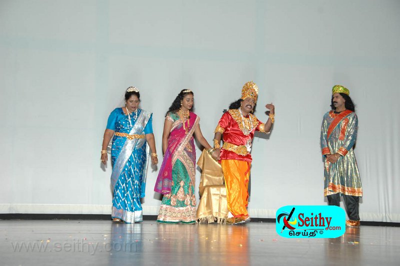 Jaffna-Hindu121013Toronto (120).jpg
